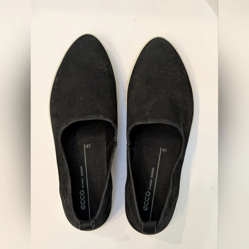 ECCO Women's Gillian Slip On Black Leather Comfort Shoes 10/41 Flat Loafers X1 - Picture 6 of 9